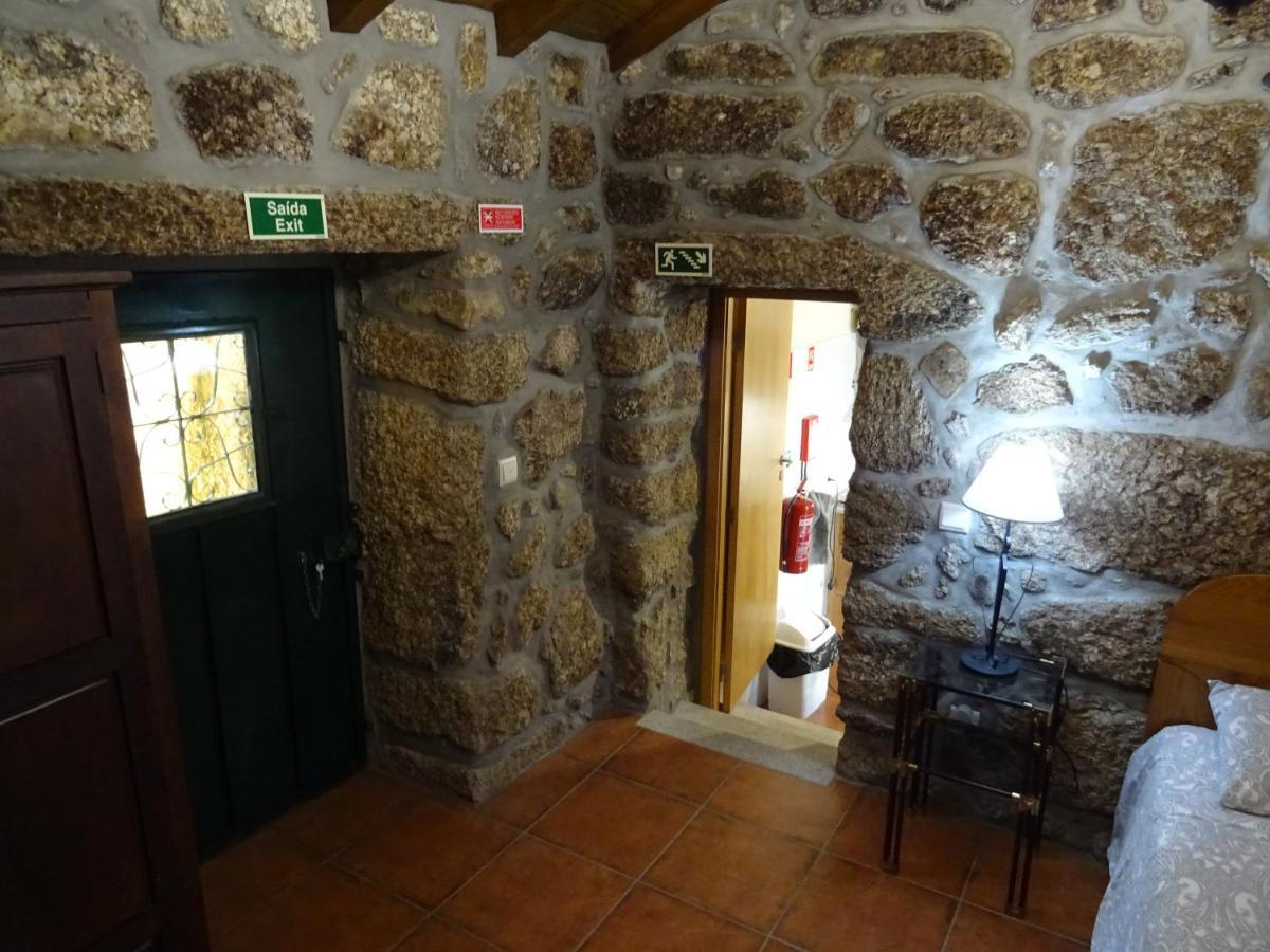 טראס דה בורו Refugio Rural No Geres - Casa Araujo De Sousa מראה חיצוני תמונה